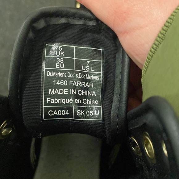 Doc martens Farrah gold glitter lace up boots size US 7 - Picture 6 of 7